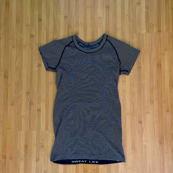 Lululemon Swiftly Short Sleeve - Sz 6 - Picture 2 of 4